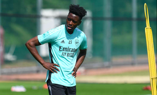 Chốt số áo, tân binh thứ 2 có lần đầu tại Arsenal - Bóng Đá