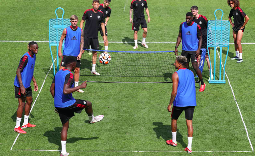 Solskjaer ra chỉ thị, cả đội Man Utd mệt bở hơi tai - Bóng Đá