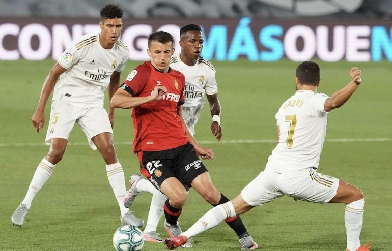 Fabrizio Romano confirms Man United are not in talks to sign Real Madrid star - Bóng Đá