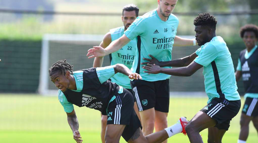 2 tân binh ghi dấu ấn trên sân tập Arsenal - Bóng Đá