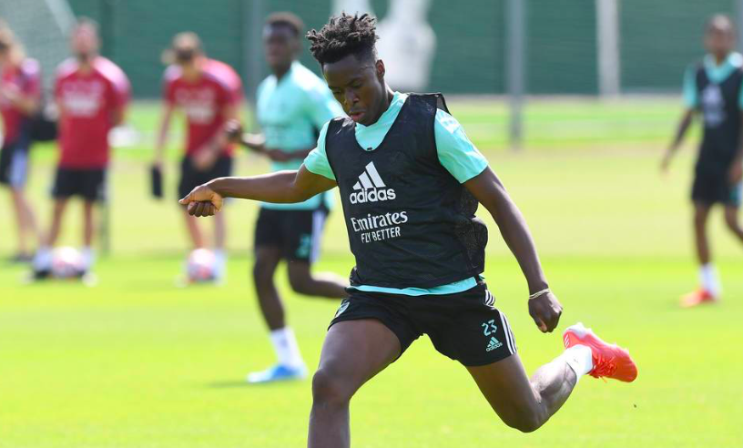 2 tân binh ghi dấu ấn trên sân tập Arsenal - Bóng Đá