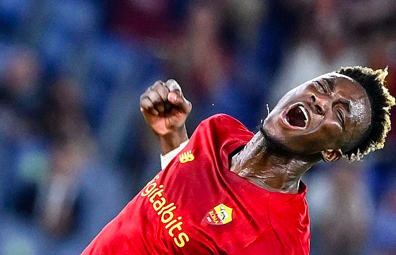 Vừa rời Chelsea, hàng thải tỏa sáng rực rỡ cho đội bóng của Mourinho - Bóng Đá