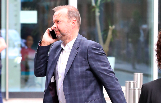 Solskjaer và BLĐ M.U bất ngờ có cuộc họp với Sir Alex và cựu CEO - Bóng Đá