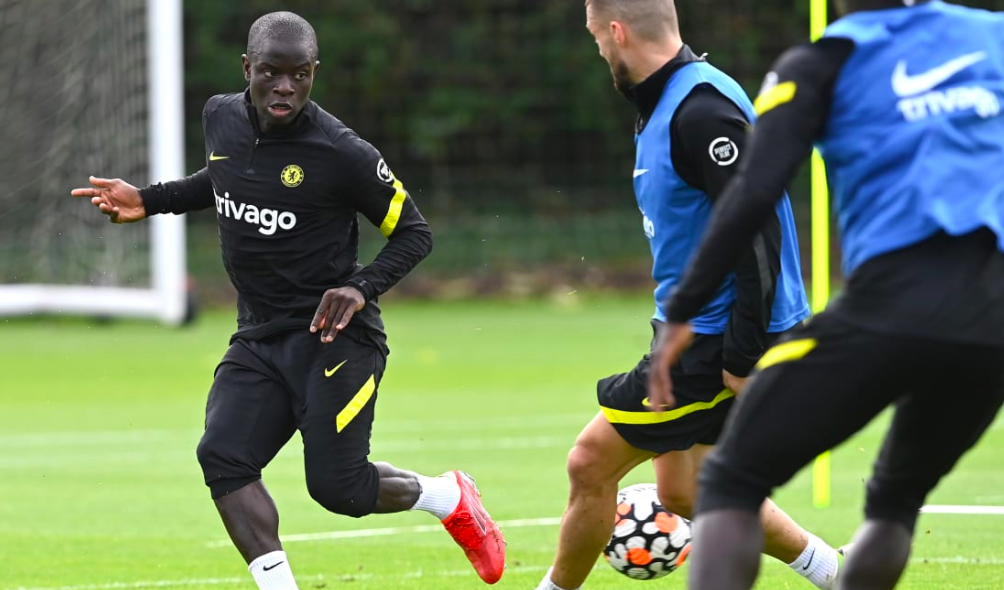 Siêu chiến binh trở lại, trò cưng Lampard phô diễn kỹ thuật trên sân tập Chelsea - Bóng Đá