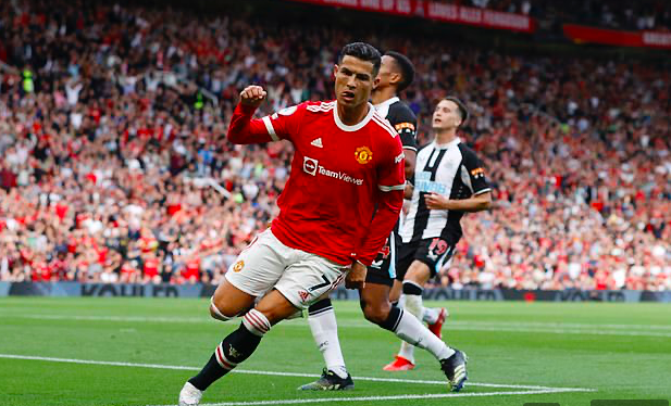 Cristiano Ronaldo 'was offered to Atletico Madrid by agent Jorge Mendes - Bóng Đá