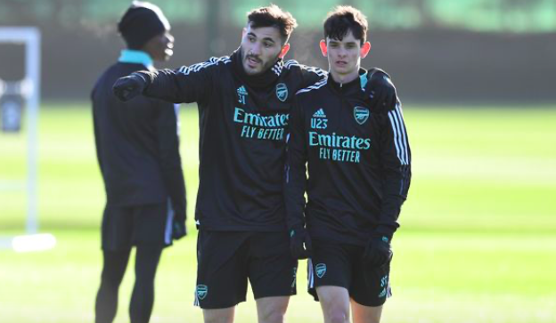 Arteta trở lại, cơ hội cho báu vật và 5 phát hiện trên sân tập Arsenal - Bóng Đá