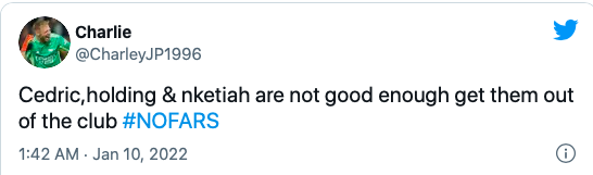 CĐV Arsenal nổi đóa: Rob Holding, Cedric Soares and Eddie Nketiah - Bóng Đá