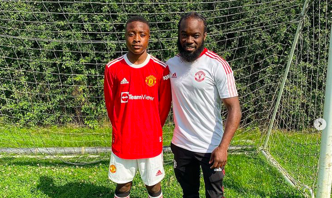 Manchester United sign promising academy striker Majid Balogun - Bóng Đá