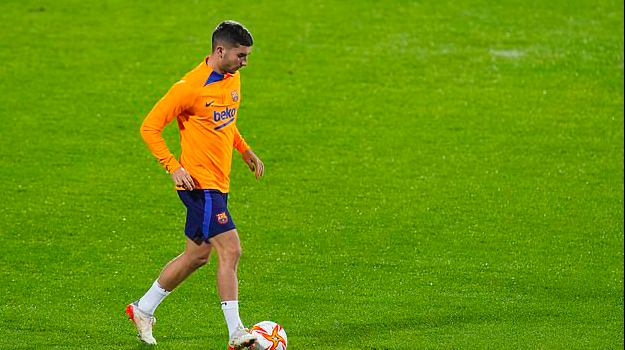 'Not worth £55m': Social media mocks Barcelona over new signing Ferran Torres  - Bóng Đá