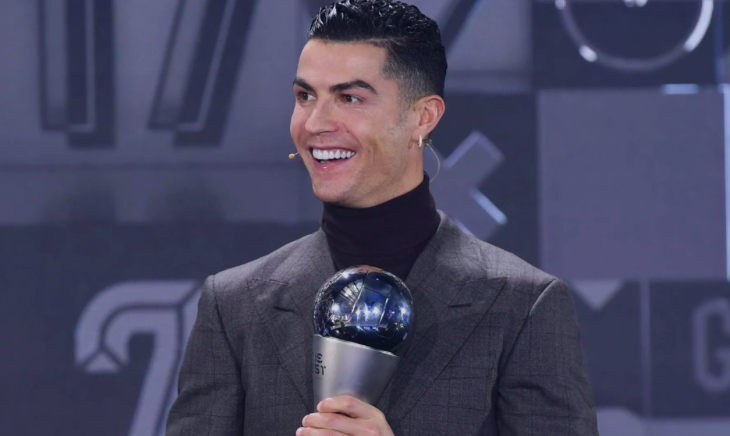 Lewandowski thắng giải The Best 2021, Ronaldo được vinh danh - Bóng Đá