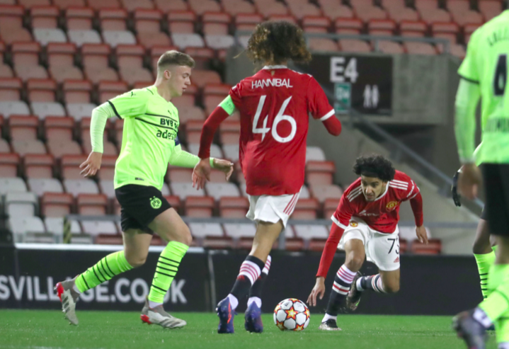 2 báu vật tương lai tỏa sáng, Man Utd vẫn thất bại đáng tiếc - Bóng Đá
