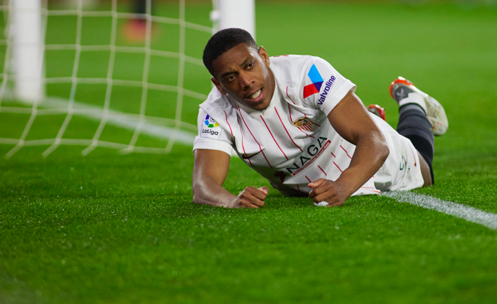 Sevilla đã thấy được giá trị thật của Martial - Bóng Đá