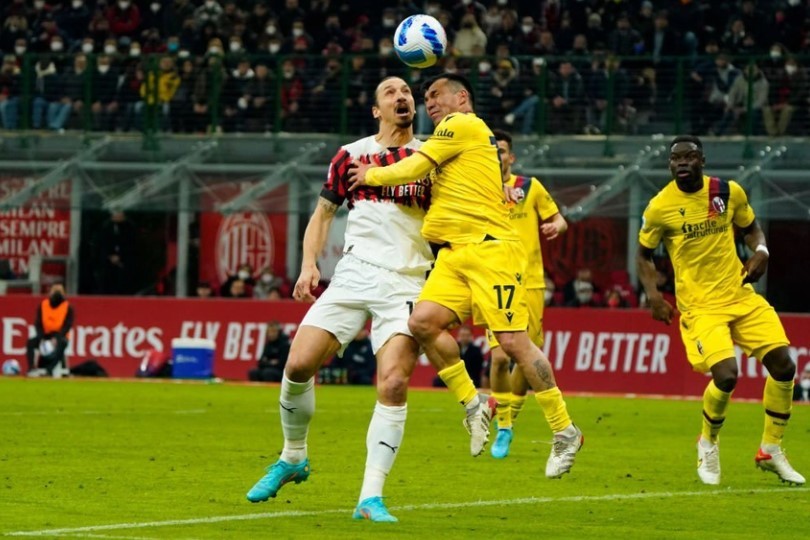 Ibrahimovic đổ máu trong trận hòa của Milan - Bóng Đá