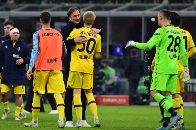 Ibrahimovic đổ máu trong trận hòa của Milan - Bóng Đá