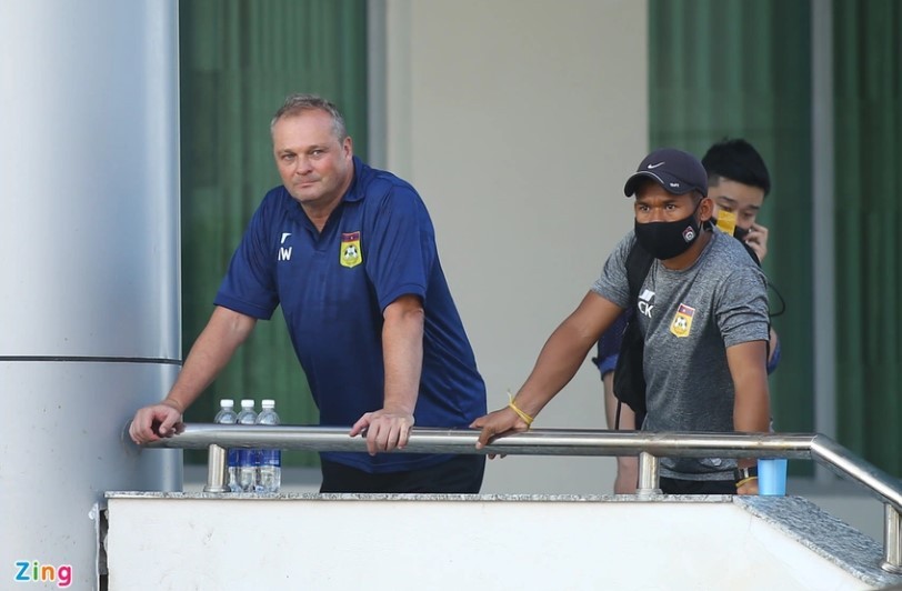 HLV người Đức muốn giúp U23 Lào bắt kịp Việt Nam, Thái Lan - Bóng Đá