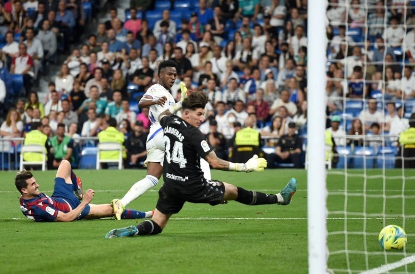 Vinicius lập hat-trick giúp Real thắng 6-0 - Bóng Đá