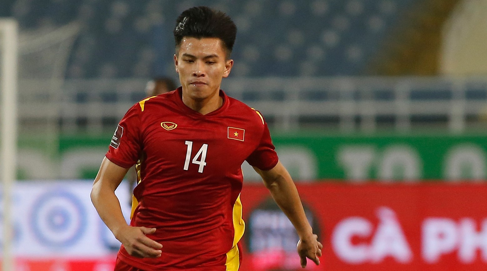 'Van Dijk Việt Nam' và sự vươn lên từ nỗi buồn Trung Quốc - Bóng Đá