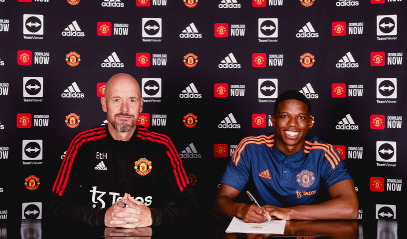 CHÍNH THỨC! Kết thúc chờ đợi, Man Utd công bố tân binh đầu tiên - Bóng Đá