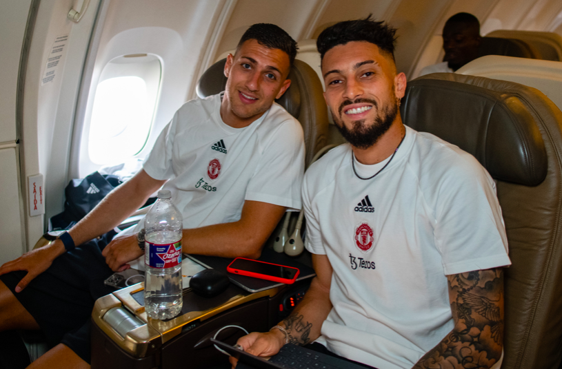 Bầu không khí của Man Utd khi đi du đấu hè - Bóng Đá