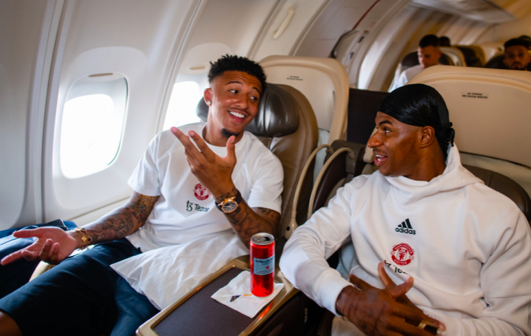 Bầu không khí của Man Utd khi đi du đấu hè - Bóng Đá