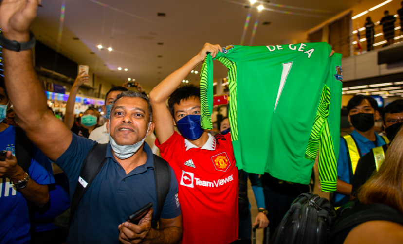 Bầu không khí của Man Utd khi đi du đấu hè - Bóng Đá