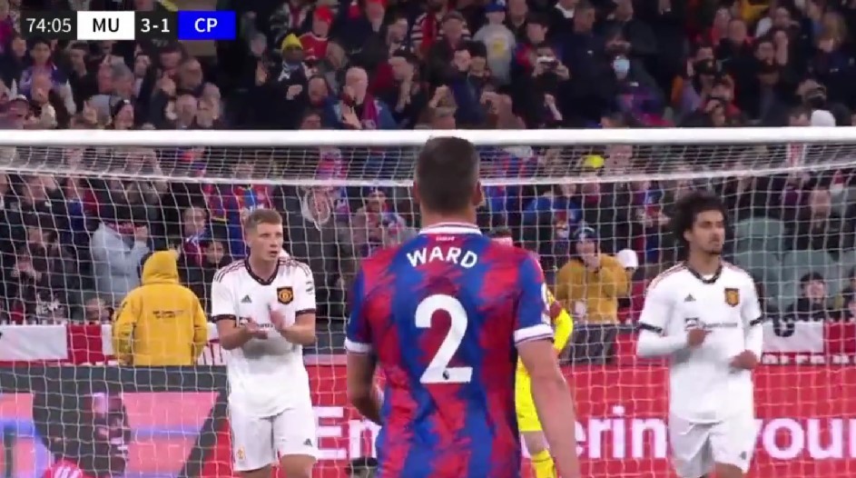 De Gea mắc sai lầm, Man United lọt lưới trước Palace - Bóng Đá