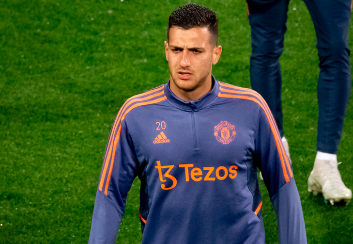 Áo số 7 của Ronaldo bất ngờ thuộc về cầu thủ khác trên sân tập M.U - Bóng Đá