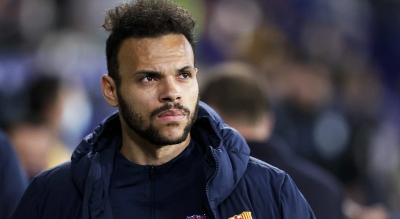 Barca nổi giận với cầu thủ giàu nhất CLB - Bóng Đá