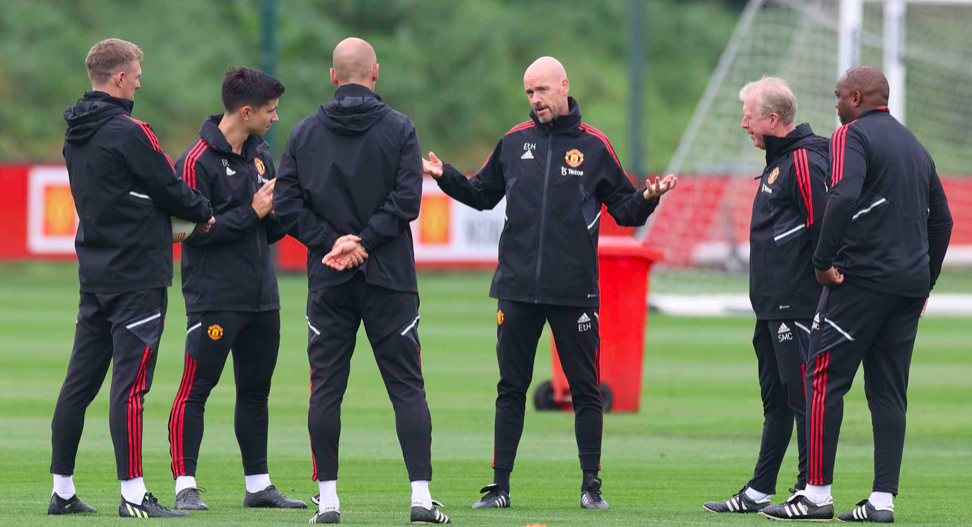 Ronaldo cực căng trên sân tập,  - Bóng Đá