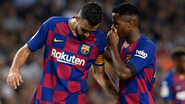 Ảnh Messi trở lại sân tập cùng đồng đội - Bóng Đá