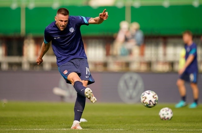 10 trung vệ đáng xem nhất EURO 2020: Dias và 2 'con mồi' của M.U - Bóng Đá