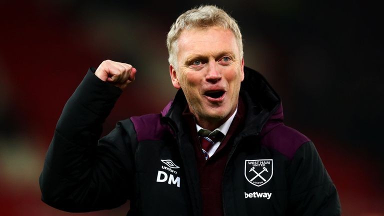 David Moyes poised for Everton or West Ham with Marco Silva and Manuel Pellegrini in trouble - Bóng Đá