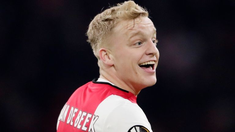 So what will Van de Beek bring to the table? - Bóng Đá