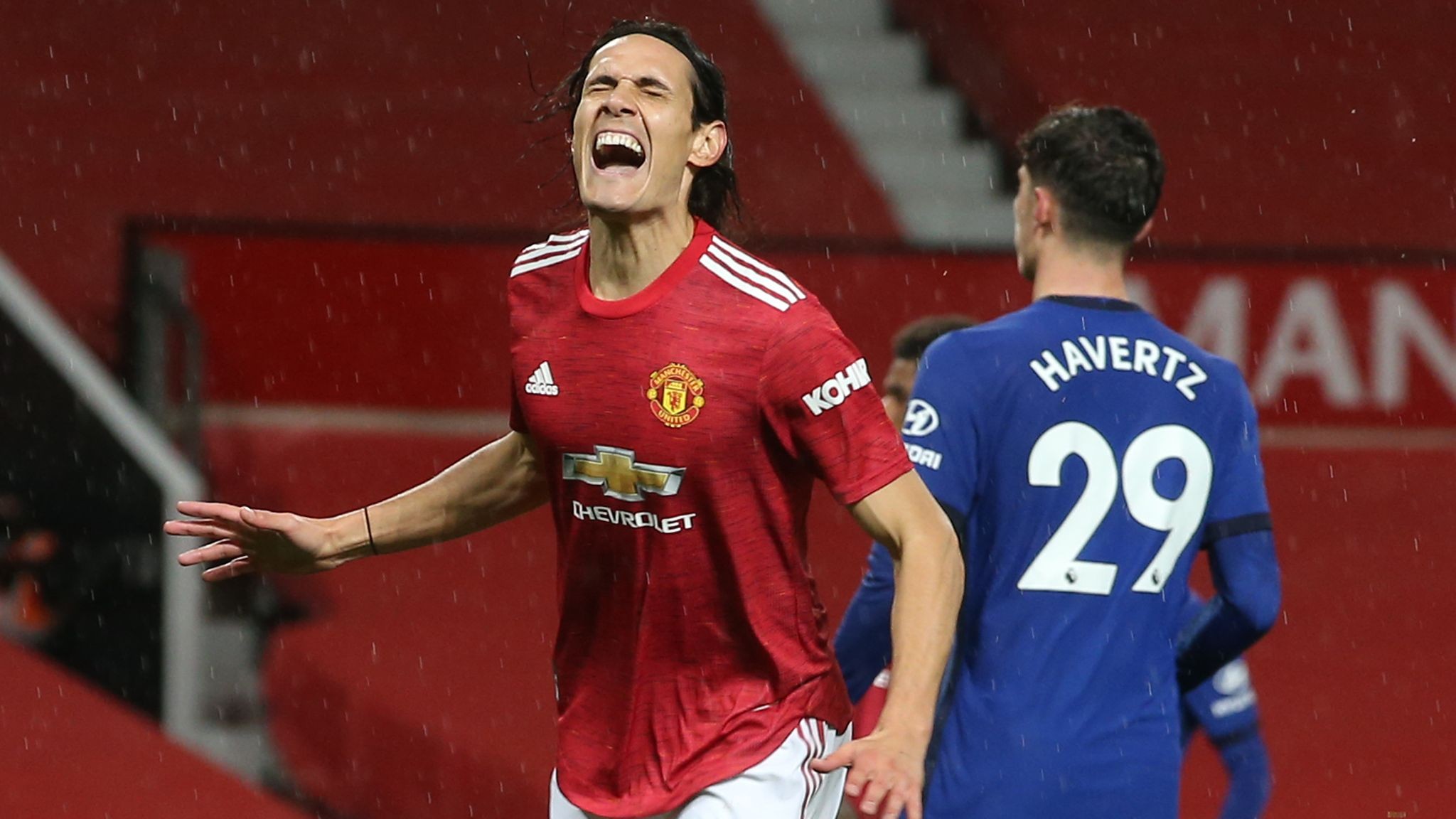 Manchester United fans can't believe what happened to Donny van de Beek against Chelsea - Bóng Đá