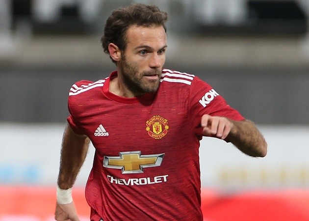 Incredible Mata has ‘brain quicker than anybody else’s feet’ – Paul Parker - Bóng Đá