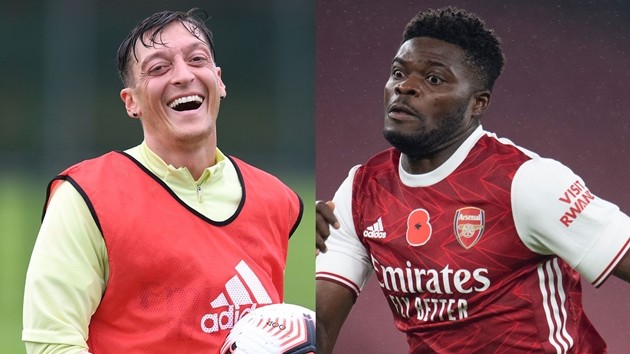 Paul Merson: Mesut Ozil can play for Arsenal because of Thomas Partey protection - Bóng Đá