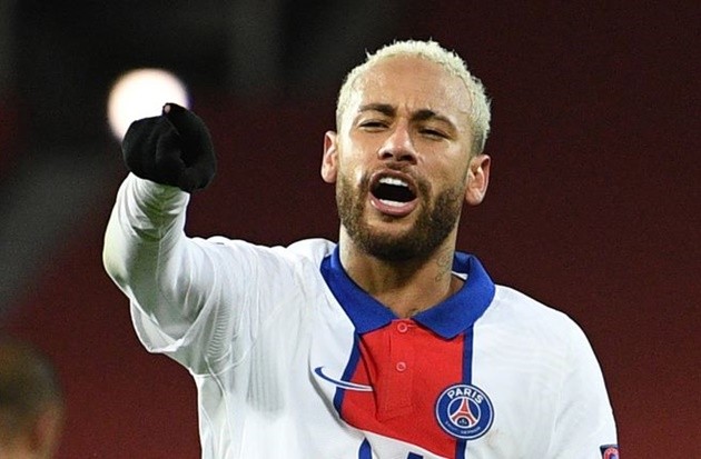Neymar : 