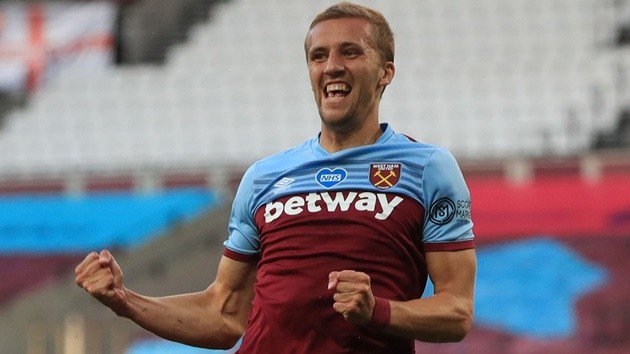 Paris Saint-Germain chasing West Ham United ace Tomas Soucek report claims - Bóng Đá