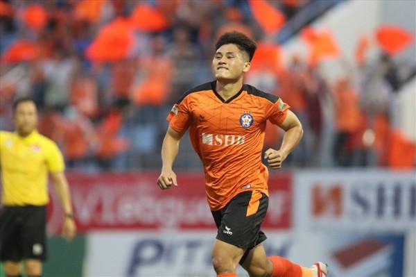 6 ngôi sao trẻ đang tỏa sáng tại V-League 2022 - Bóng Đá