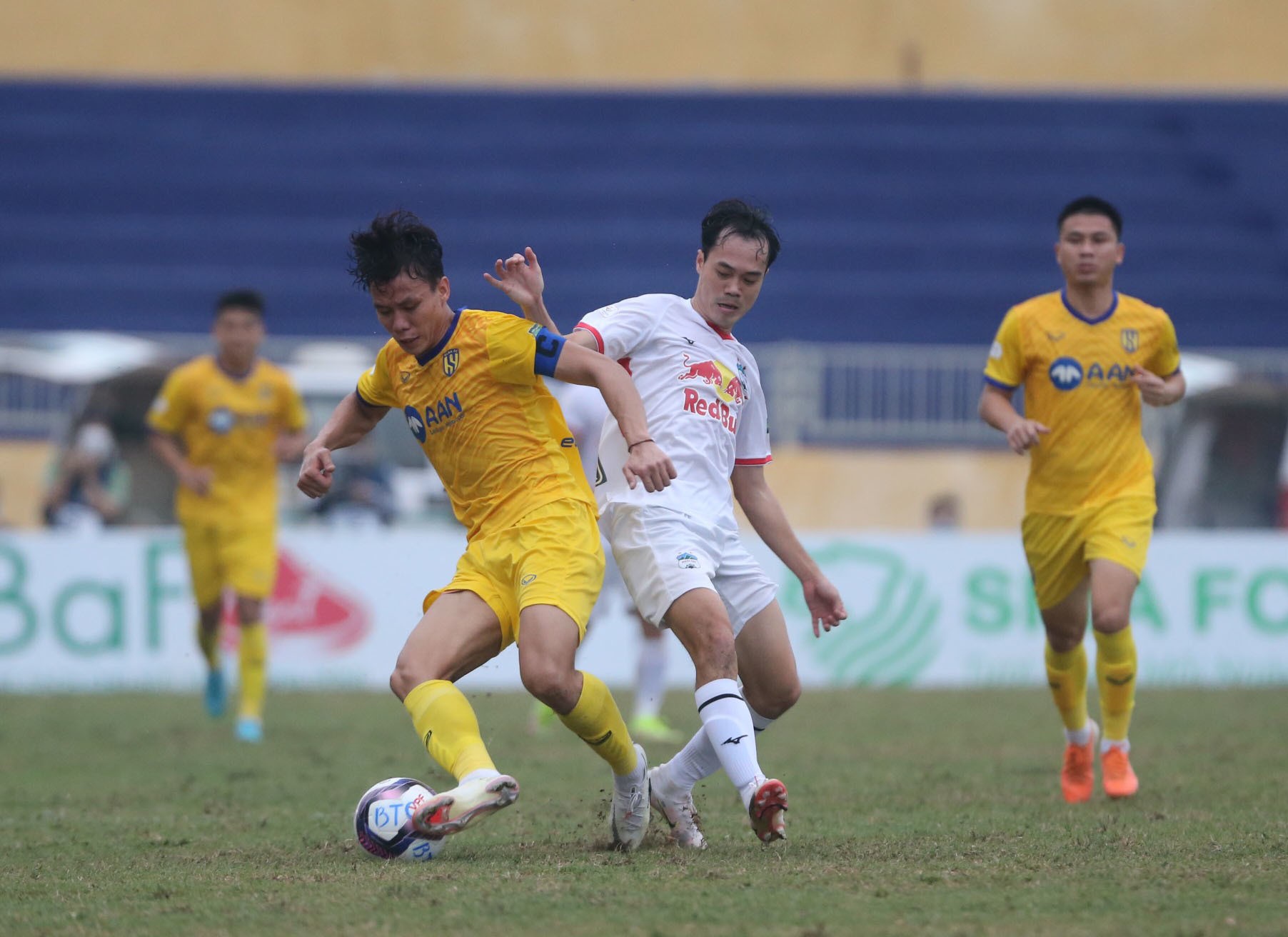 HAGL quên cách thắng ở V-League 2022, vì đâu? - Bóng Đá