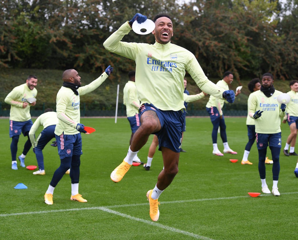 Arsenal tập - Bóng Đá