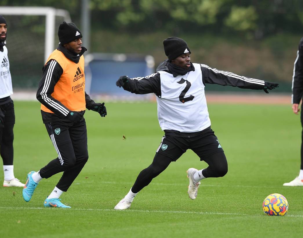 Arsenal tập - Bóng Đá