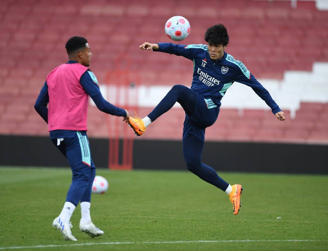 Arsenal tập - Bóng Đá
