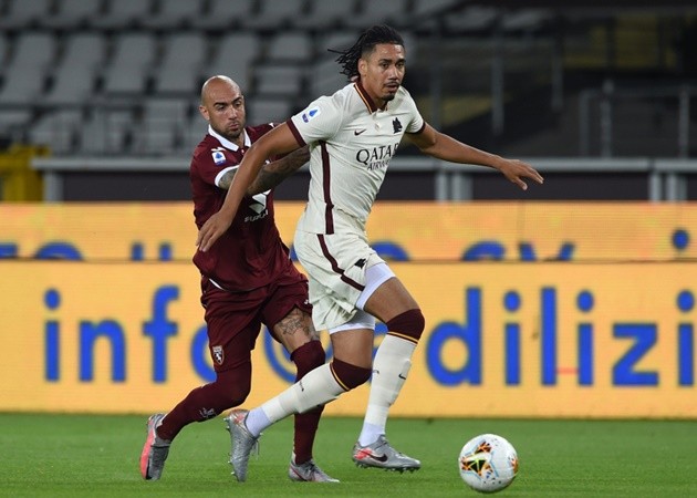 Paulo Fonseca, Roma manager, about Chris Smalling deal with #MUFC - Bóng Đá