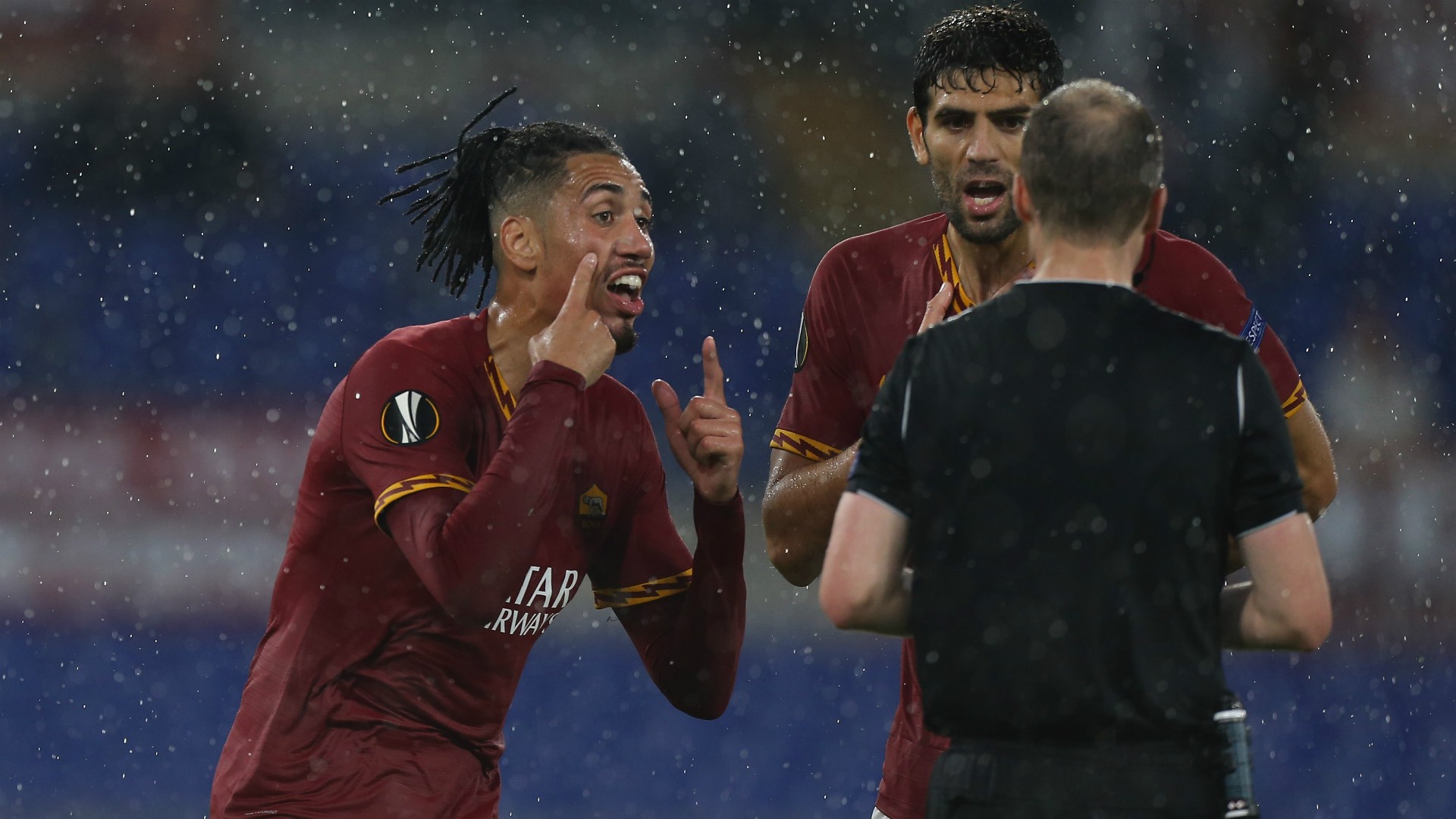 Smalling won 100% tackles - Bóng Đá