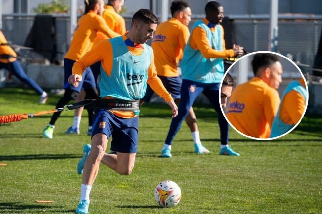 Aubameyang xuất hiện, tân binh khác gây choáng trên sân tập Barca - Bóng Đá
