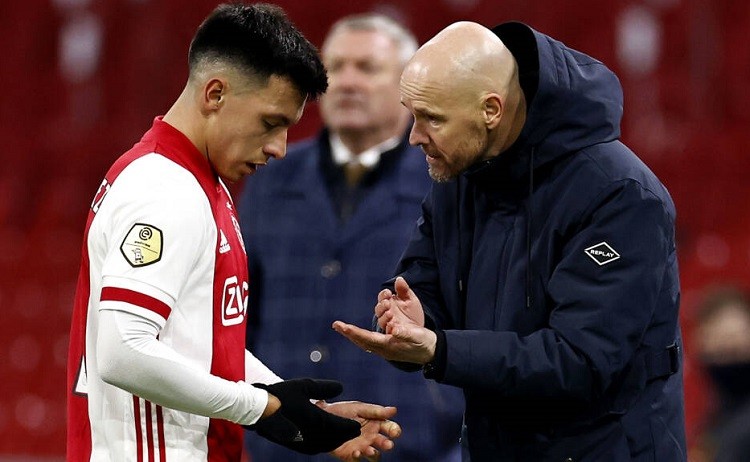 Romano: Lisandro Martínez, not training with Ajax today - Bóng Đá