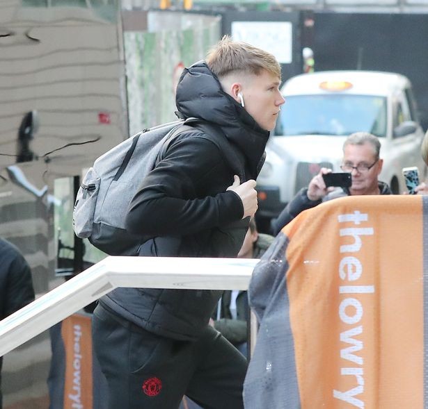 Manchester United squad vs Tottenham Hotspur revealed - Bóng Đá