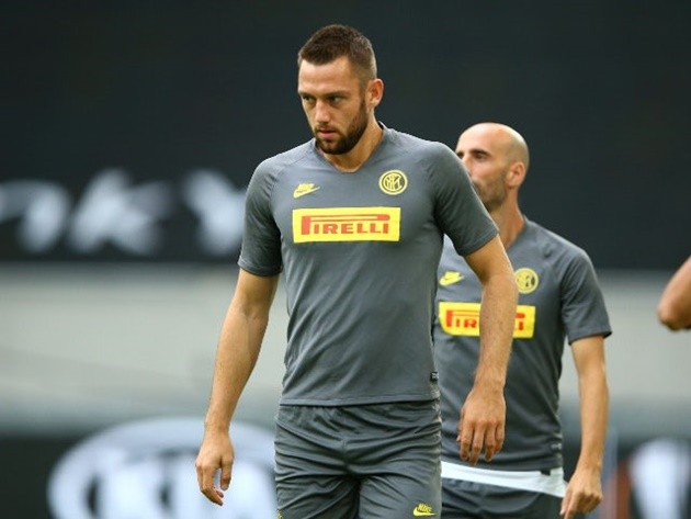 Inter Milan's Stefan De Vrij set for Premier League move? - Bóng Đá