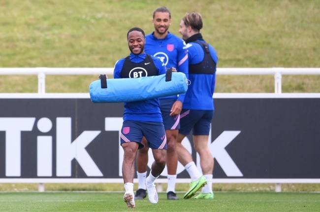 Harry Kane tươi rói, Mason Mount lủi thủi trong buổi tập của ĐT Anh - Bóng Đá